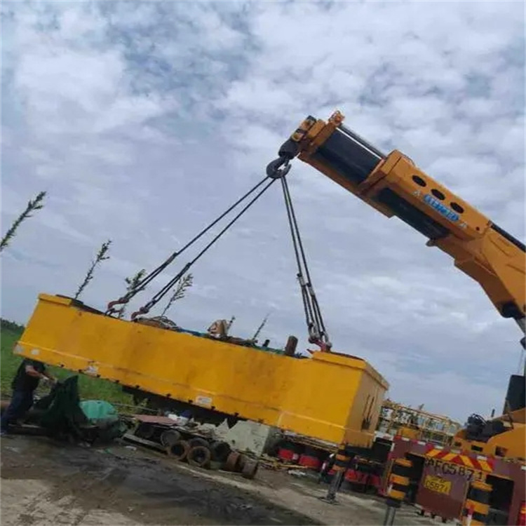 汝城吊车吊集装箱需要多少钱