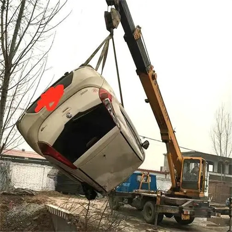 汝城吊车救援小汽车怎么吊